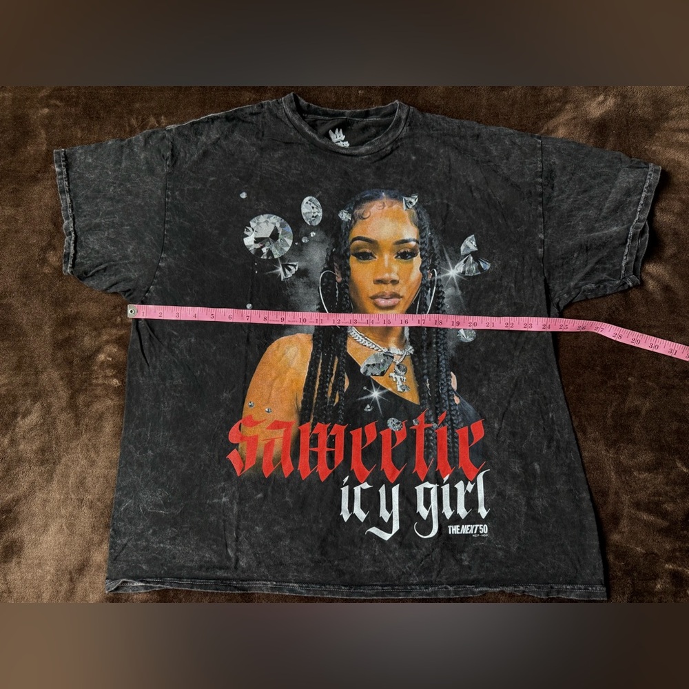 Saweetie Icy Girl Washed Oversized Graphic Tee - Picture 4 of 5